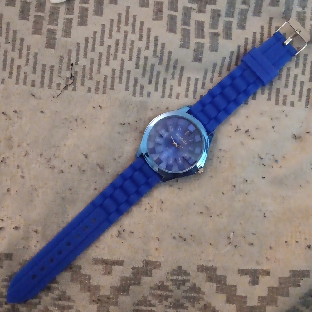 WoMaGe Watch - Picture 2 of 4